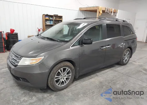 2013 Honda Odyssey Ex-L z USA, uszkodzony, nr VIN 5FNRL5H60DB025332